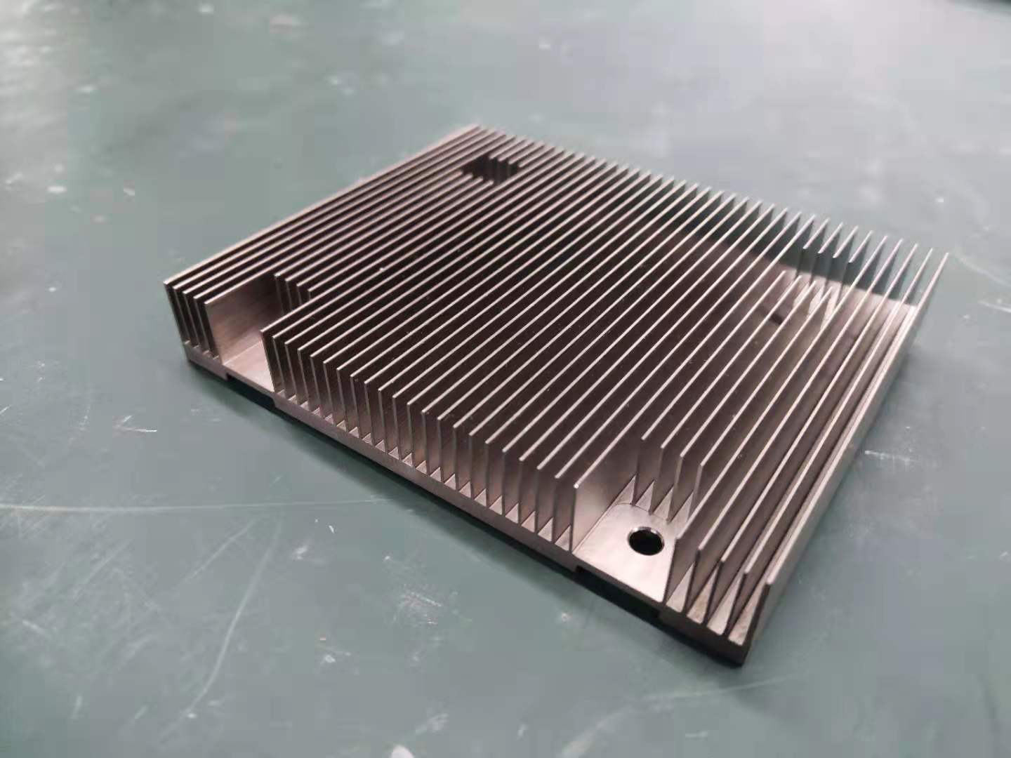 CNC machining thermal sink-4